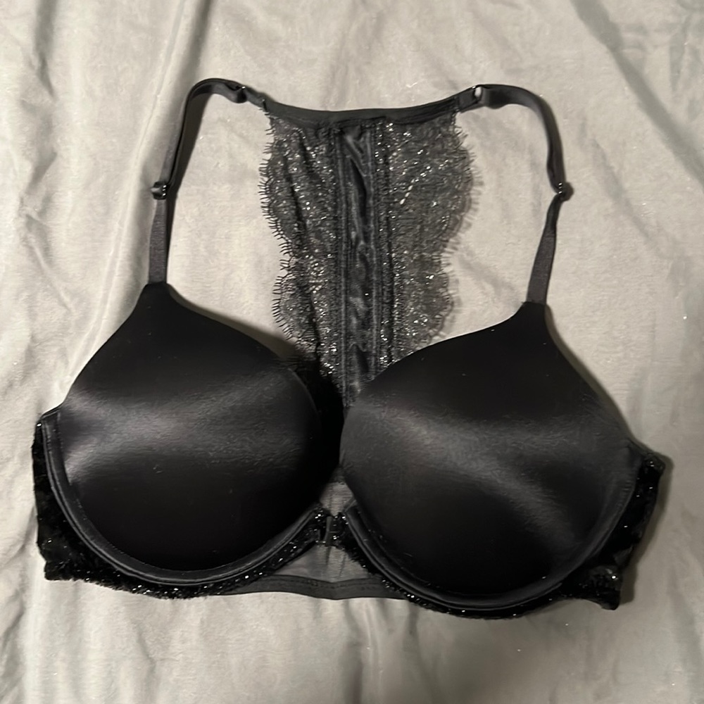 Victoria’s Secret Bombshell Plunge Bra